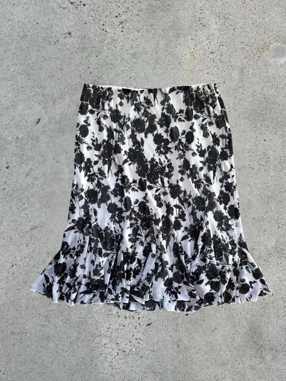 2000s black and white floral midi skirt // deadstock